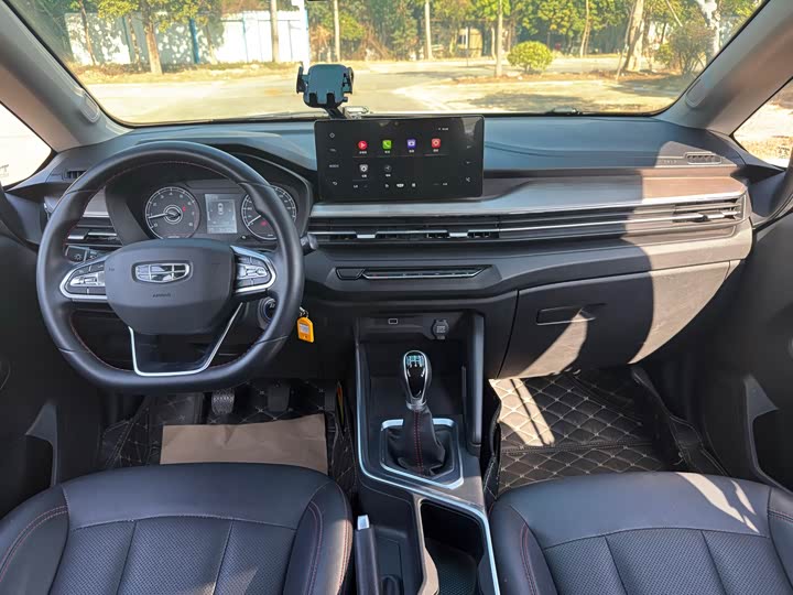 Geely Vision X3 2021 2021款 PRO 1.5L 手动精英型