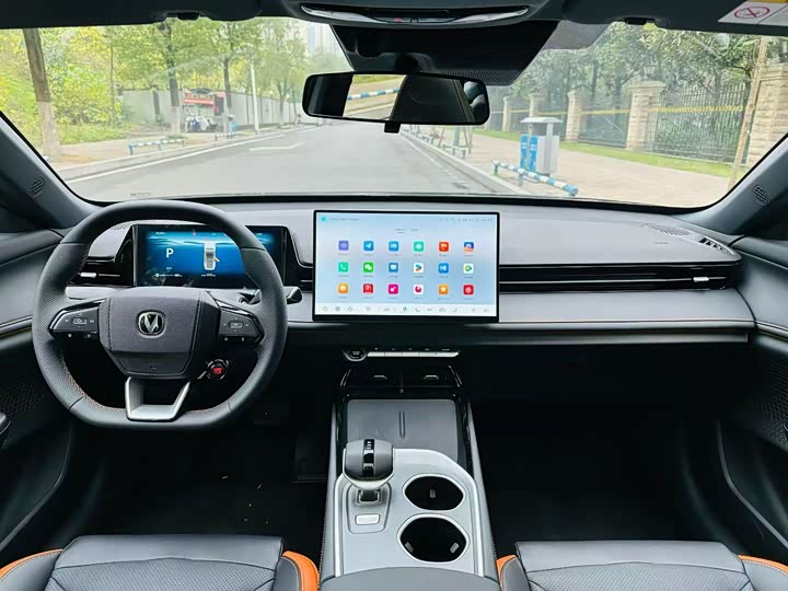 Changan UNI-V 2025 2025款 第三代 1.5T 500Bar尊贵型