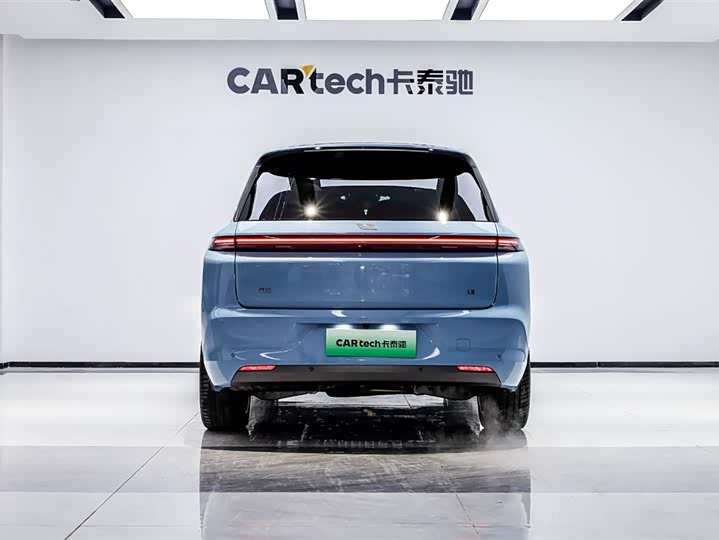 LiXiang L8 2025 2025款 Pro 智能焕新版