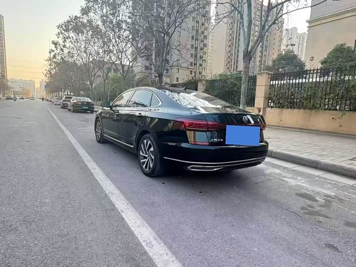Volkswagen Passat Hybrid 2022 2022款 改款 430PHEV 混动精英版