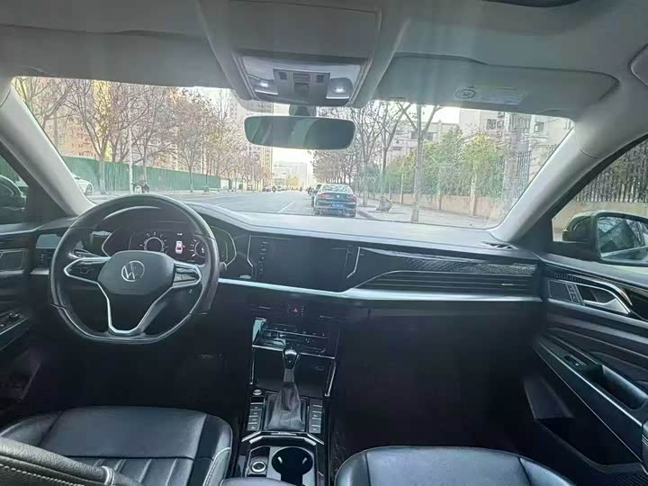 Volkswagen Passat Hybrid 2022 2022款 改款 430PHEV 混动精英版