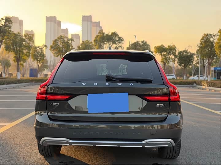 Volvo V90 2021 2021款 Cross Country B5 AWD 智远版