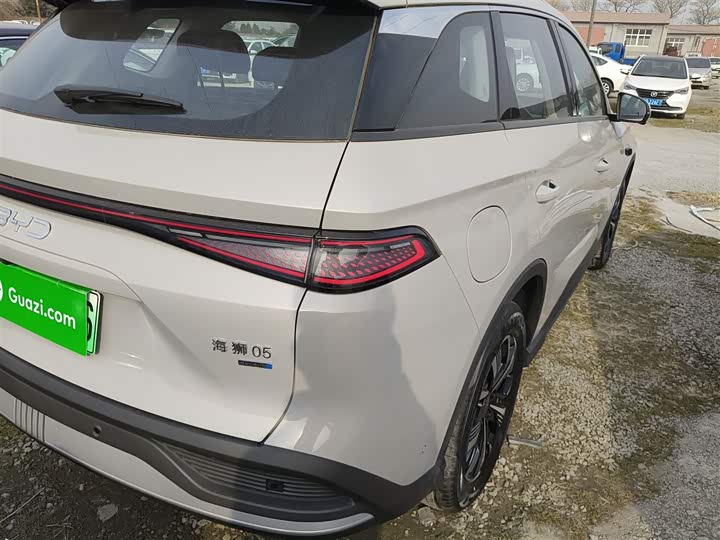 BYD Sea Lion 05 DM-i Hybrid 2025 2025款 DM-i 智驾版 75KM尊贵型