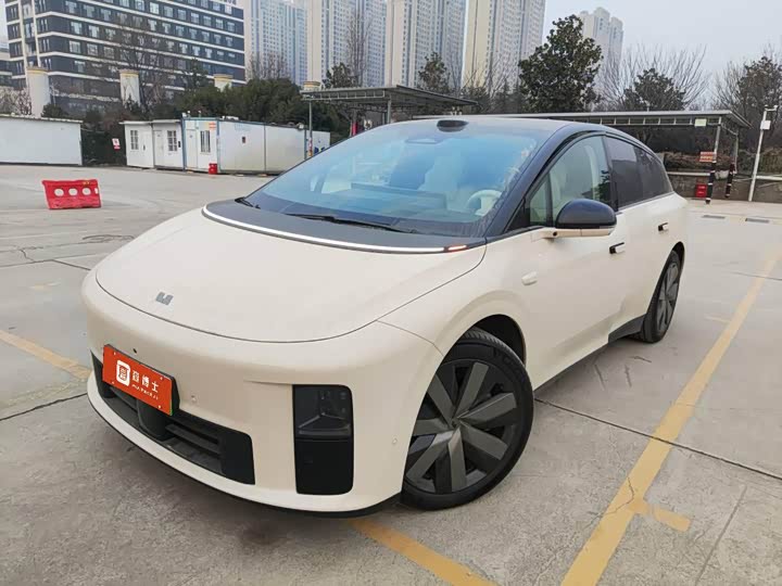 LiXiang i6 2025 2025款 四驱标准版