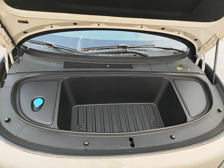 LiXiang i6 2025 2025款 四驱标准版