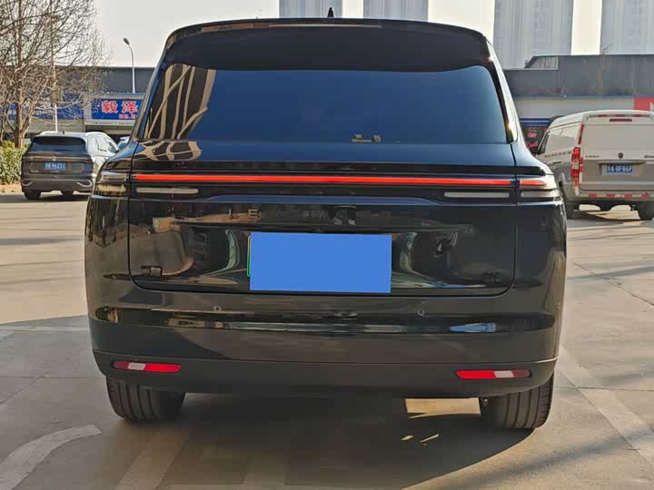 Leapmotor C16 2026 2026款 增程 280激光雷达智尊版 6座