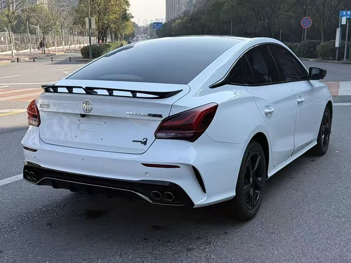 MG Motor 5 Scorpio 2022 2022款 1.5T Trophy运动旗舰版