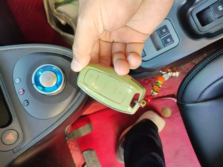 Ora Black Cat 2022 2022款 改款 301km 萌宠版 磷酸铁锂