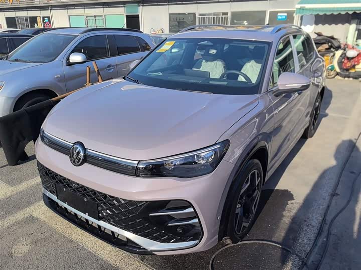 Volkswagen Tiguan L Pro 2024 2024款 PRO 330TSI 两驱R-Line智领版