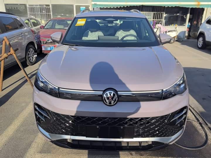 Volkswagen Tiguan L Pro 2024 2024款 PRO 330TSI 两驱R-Line智领版