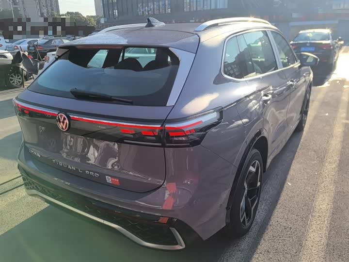 Volkswagen Tiguan L Pro 2024 2024款 PRO 330TSI 两驱R-Line智领版