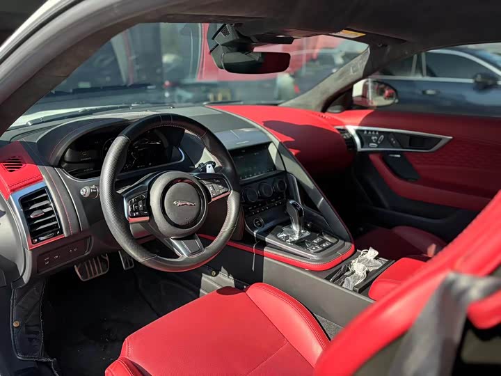 Jaguar F-Type 2021 2021款 P300 后驱硬顶版