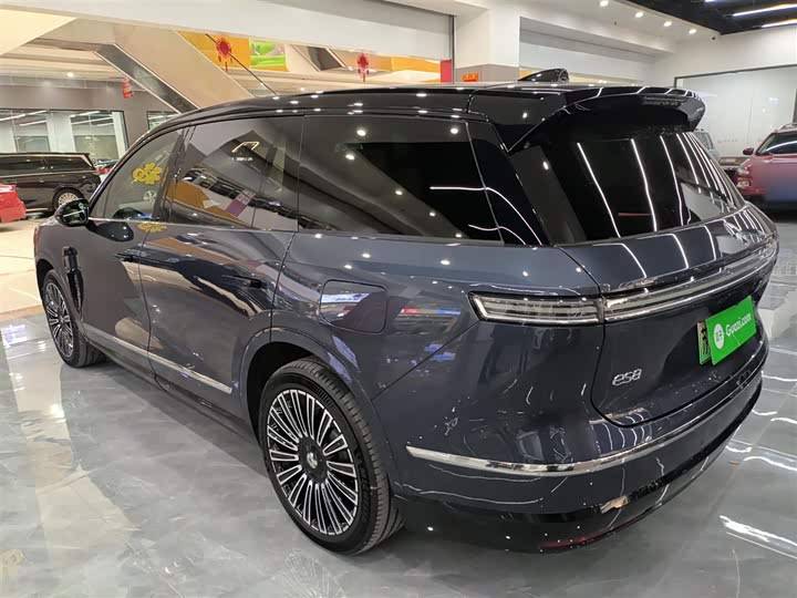Nio ES8 2026 2026款 七座行政豪华版