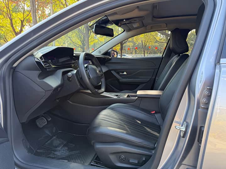 Peugeot 408X 2023 2023款 魅力版