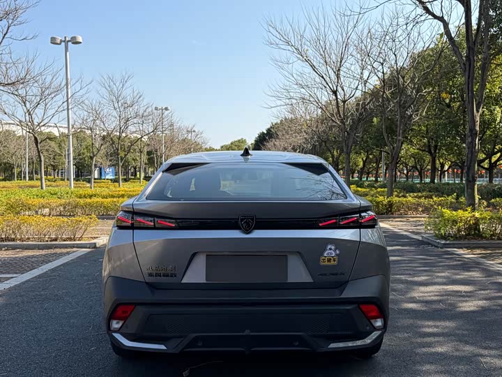 Peugeot 408X 2023 2023款 魅力版