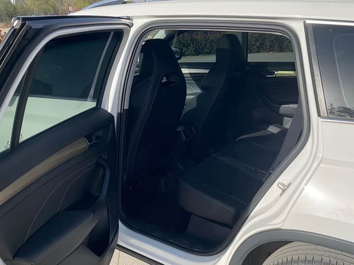Skoda Kodiaq 2022 2022款 TSI330 7座两驱奢享版