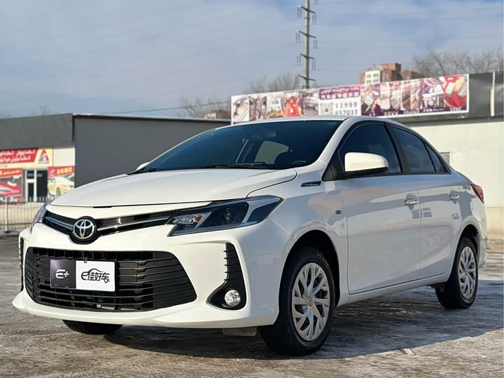 Toyota Vios 2022 2022款 1.5L 20周年纪念版