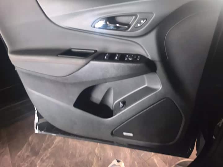 Chevrolet Equinox 2022 2022款 轻混 550T RS 四驱智能捍界版