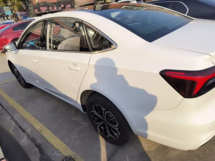 Roewe i6 Max EV 2023 2023款 EV 420天幕特别版