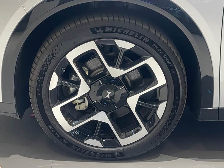 XPeng G7 2025 2025款 702 超长续航 Max