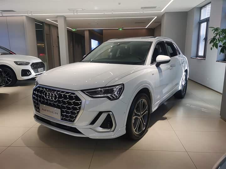 Audi Q3 2024 2024款 40 TFSI 时尚动感型