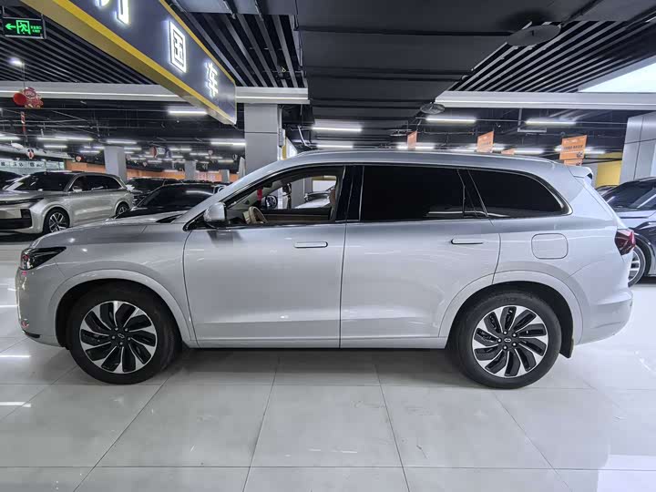 Aito M7 2024 2024款 1.5T 后驱Plus版 5座