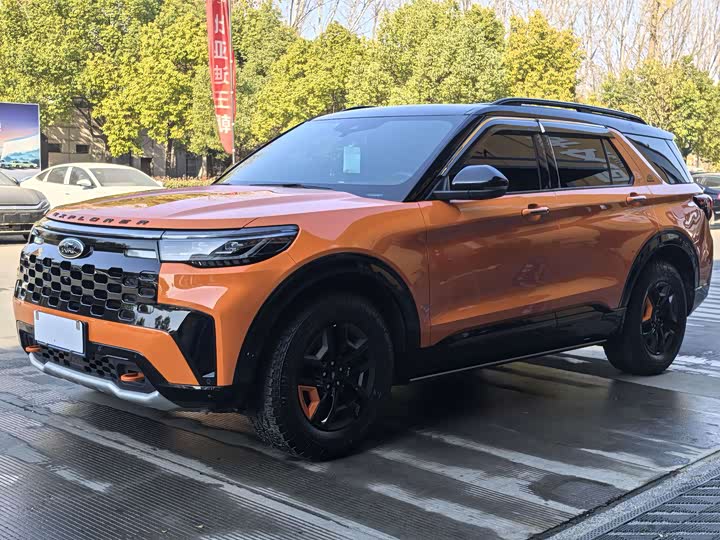 Ford Explorer 2023 2023款 EcoBoost 285 昆仑巅峰版 7座