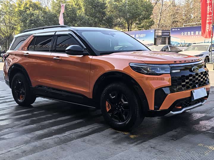 Ford Explorer 2023 2023款 EcoBoost 285 昆仑巅峰版 7座