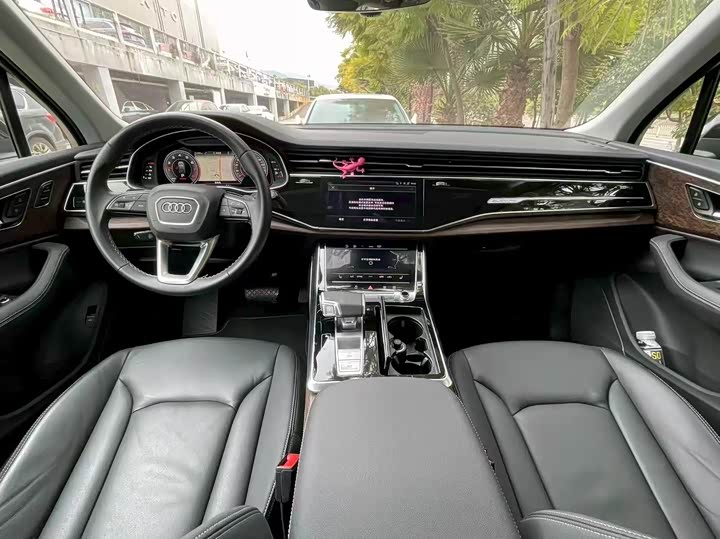 Audi Q7 2024 2024款 45 TFSI quattro S line黑武士型