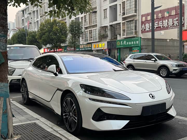 Denza Z9GT 2024 2024款 1100四驱Ultra版