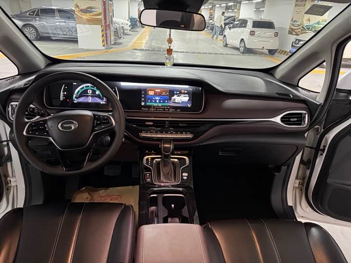 GAC Trumpchi M6 2023 2023款 PRO 270T DCT豪华版