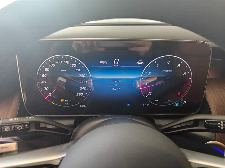 Mercedes-Benz GLC-Class 2025 2025款 GLC 300 L 4MATIC 动感型 5座