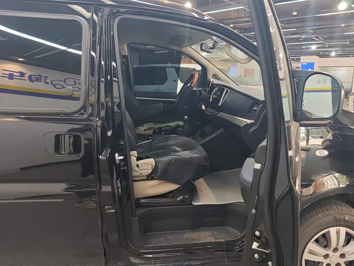 Dongfeng Forthing Lingzhi M5 2023 2023款 M5 1.6L 实用型 5座