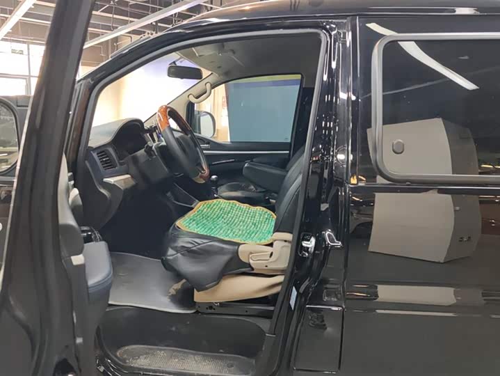 Dongfeng Forthing Lingzhi M5 2023 2023款 M5 1.6L 实用型 5座