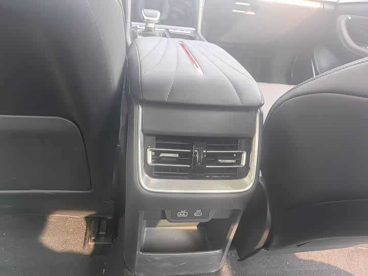 Hongqi H5 2025 2025款 1.5T DCT旗悦版