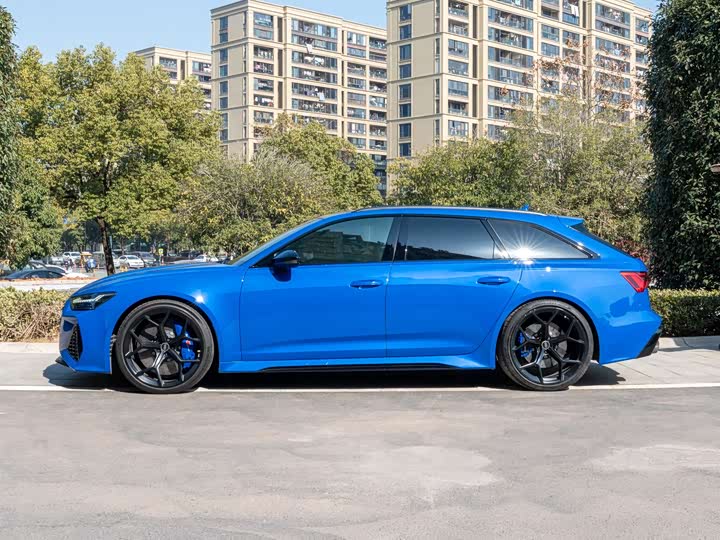 Audi RS 6 2021 2021款 RS 6 4.0T Avant 尊享版