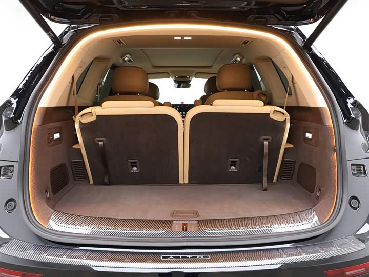 Aito M7 2024 2024款 1.5T 智驾后驱Pro版 6座