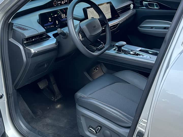 Changan Oshan Z6 2023 2023款 蓝鲸 1.5T DCT智尊型