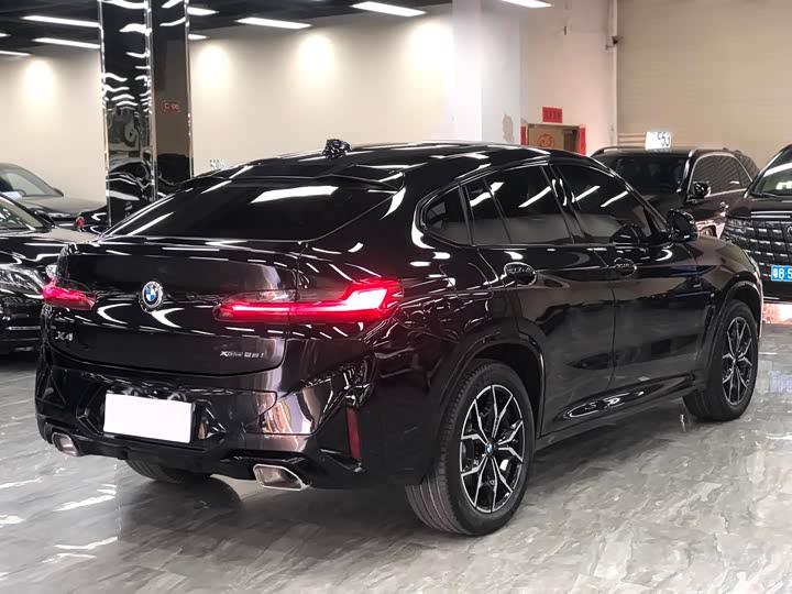 BMW X4 2022 2022款 xDrive 25i M运动套装