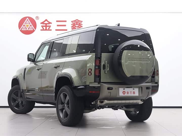 Land Rover Defender 2025 2025款 110 3.0T P400 X-Dynamic HSE