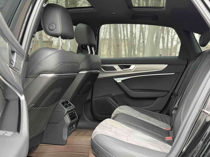 Audi A6L Hybrid 2022 2022款 55 TFSI e quattro