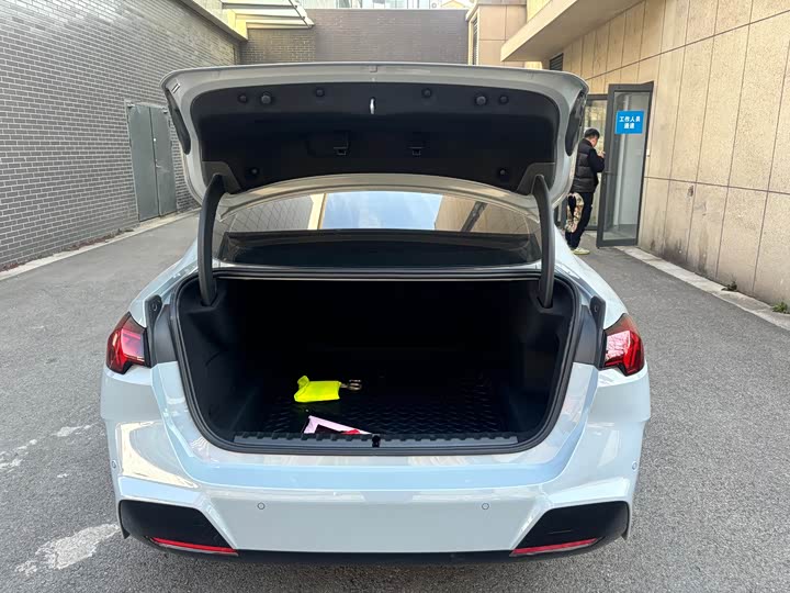 BMW 2 Series 2025 2025款 225L M运动套装