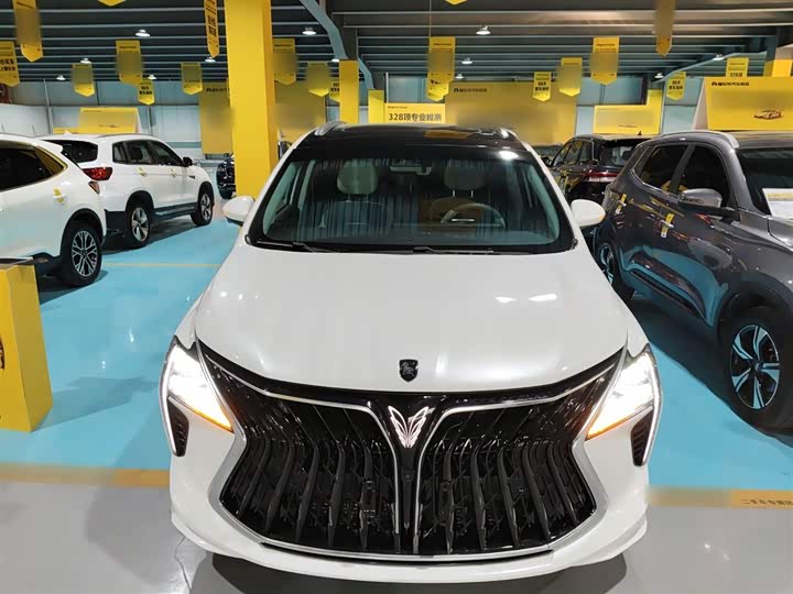 Dongfeng Forthing Yacht 2022 2022款 1.5T DCT逐浪版