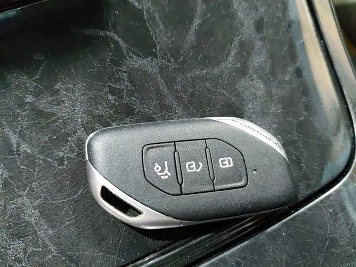 Dongfeng Forthing Yacht 2022 2022款 1.5T DCT逐浪版