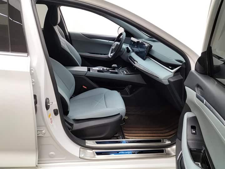 Changan Raeton Plus 2023 2023款 1.5T DCT领航型