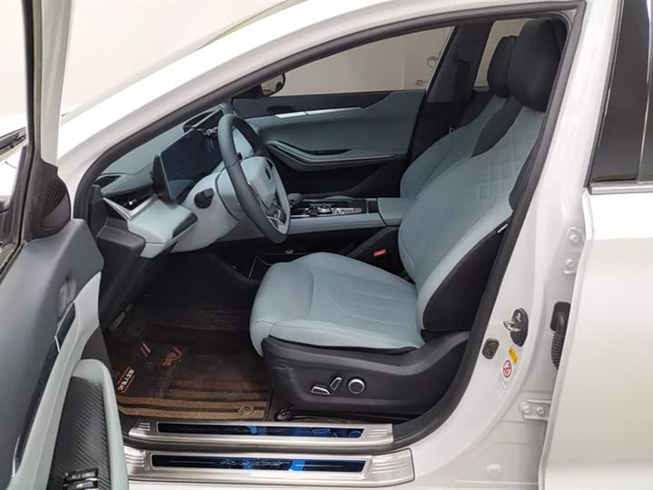 Changan Raeton Plus 2023 2023款 1.5T DCT领航型