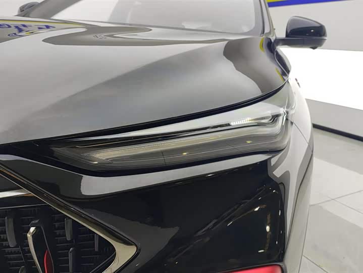 Changan Oshan X5 2022 2022款 1.5T DCT虎啸限定版