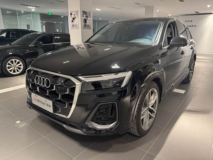 Audi Q7 2024 2024款 45 TFSI quattro S line运动型