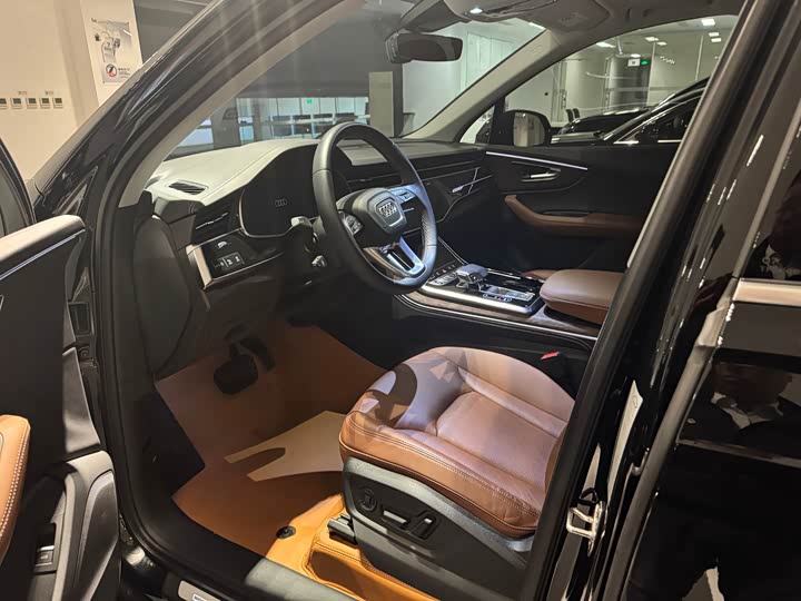 Audi Q7 2024 2024款 45 TFSI quattro S line运动型
