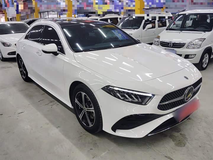 Mercedes-Benz A-Class 2025 2025款 A 200 L 时尚型